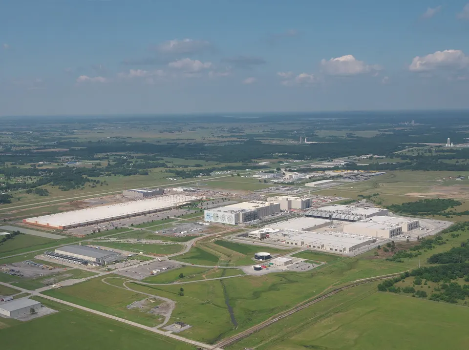 Google's data centre campus in Mayes County, Oklahoma: Gemini is trained and served on TPU pods in buildings like these