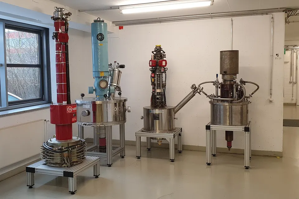 Gyrotrons from the Wendelstein 7-X fusion lab: the same kind of microwave source Quaise pipes down the hole to melt rock